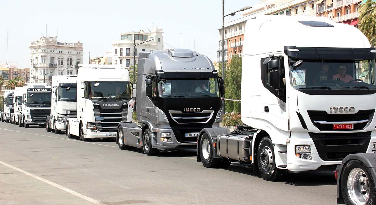 El transporte valenciano en camión subirá los salarios un 12,5% en cuatro años