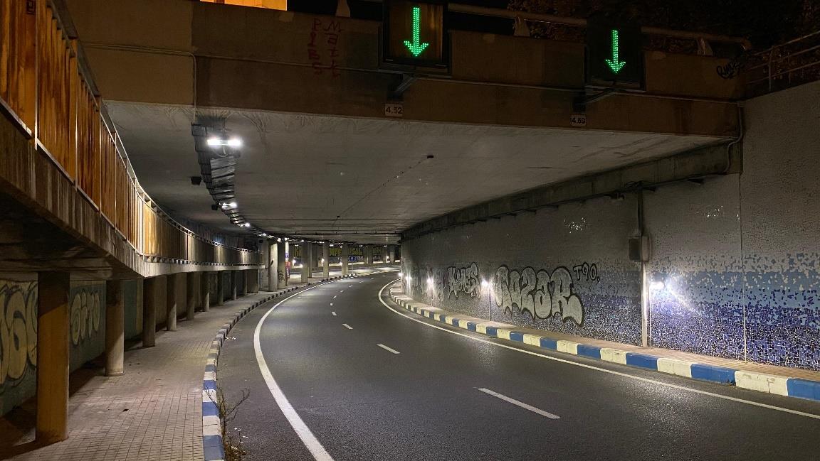 Transportes concluye el despliegue de una iluminación más eficiente y moderna en el paso inferior de la V-21 en València
